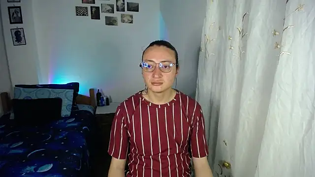 Snapshot of monkeywillwhite chatting on February 12, 2026, 3:39 am monkeywillwhite online show from February 12, 2026, 3:39 am