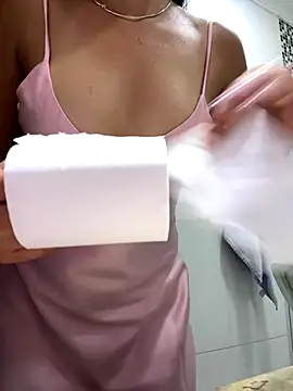 Snapshot of lupyta20 chatting on December 13, 2025, 10:16 pm lupyta20 online show from December 13, 2025, 10:16 pm