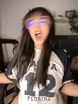 Snapshot of Lia_flowers chatting on September 20, 2025, 12:48 am Lia flowers online show from September 20, 2025, 12:48 am