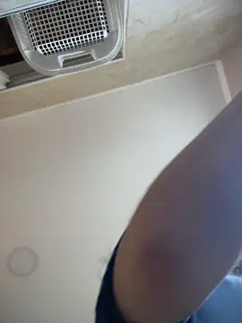 Snapshot of Lia_flowers chatting on September 28, 2025, 8:38 pm Lia flowers online show from September 28, 2025, 8:38 pm