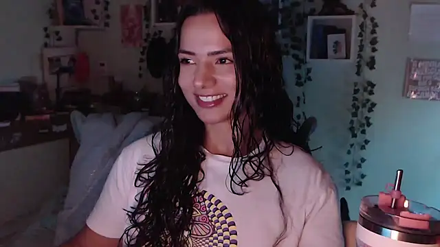 BeellyDance online show from April 1, 2026, 7:00 pm