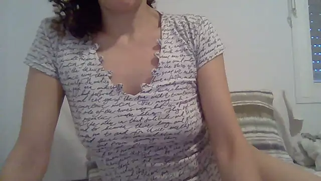 Snapshot of zorritasuperhot chatting on May 9, 2026, 6:33 pm zorritasuperhot online show from May 9, 2026, 6:33 pm