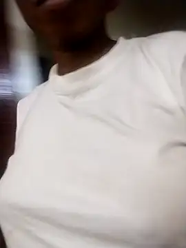 baby baby233 online show from March 7, 2025, 5:06 pm