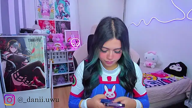 CuteDani  online show from January 7, 2026, 10:20 am