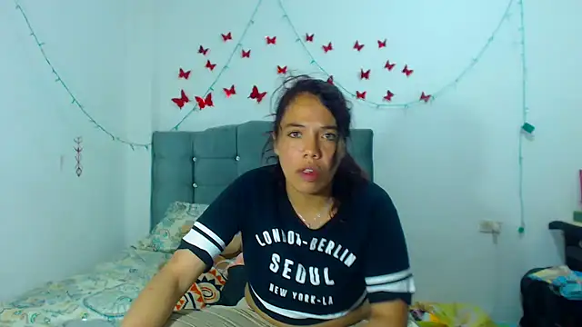 AmaraRoberts420 online show from January 30, 2025, 12:50 am