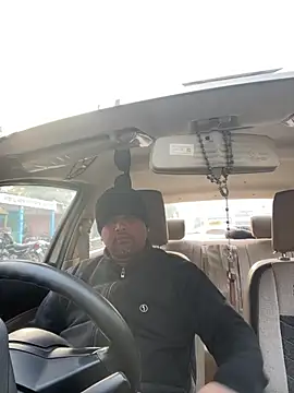 Snapshot of Dick_6inches chatting on January 13, 2026, 3:10 am Dick 6inches online show from January 13, 2026, 3:10 am