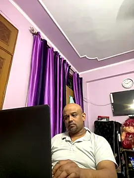 Snapshot of Dick_6inches chatting on November 6, 2025, 3:38 pm Dick 6inches online show from November 6, 2025, 3:38 pm