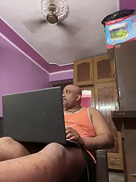 Dick 6inches online show from April 12, 2026, 7:00 am