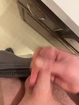 madman11222 online show from February 1, 2025, 6:00 am