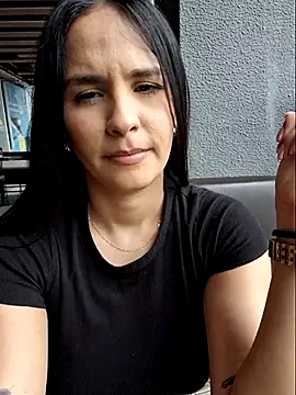 Snapshot of heyshaa chatting on February 8, 2025, 9:36 pm heyshaa online show from February 8, 2025, 9:36 pm