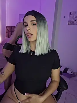 Snapshot of heyshaa chatting on November 26, 2025, 8:09 pm heyshaa online show from November 26, 2025, 8:09 pm