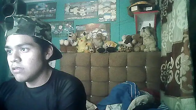 Snapshot of Valesh20 chatting on December 1, 2025, 11:49 pm Valesh20 online show from December 1, 2025, 11:49 pm