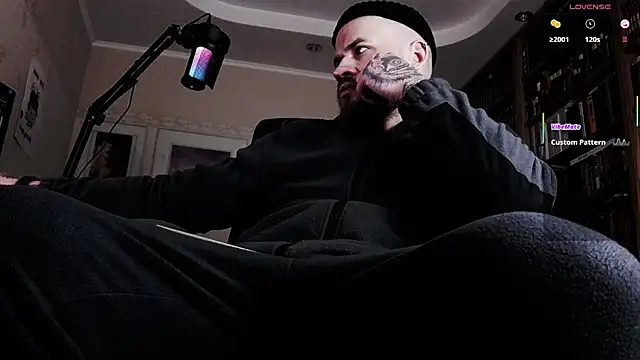 Snapshot of FindomJason chatting on December 16, 2025, 2:10 pm FindomJason online show from December 16, 2025, 2:10 pm