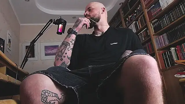 Snapshot of FindomJason chatting on June 4, 2026, 10:53 am FindomJason online show from June 4, 2026, 10:53 am