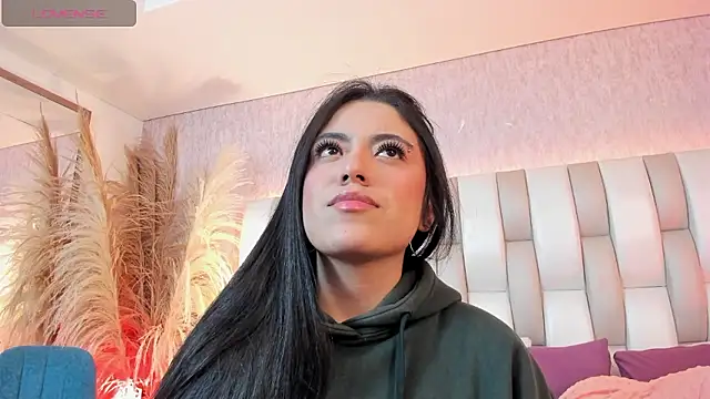 Rebeca jones online show from January 17, 2026, 12:20 pm