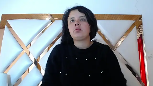 nathaly low1 online show from March 21, 2026, 12:31 pm