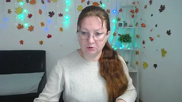 Snapshot of VanessaHotts chatting on November 29, 2025, 6:02 am VanessaHotts online show from November 29, 2025, 6:02 am