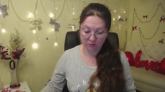 VanessaHotts online show from January 15, 2026, 6:06 am