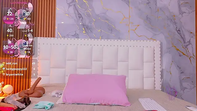 naughty ebonyy online show from February 25, 2026, 3:18 am