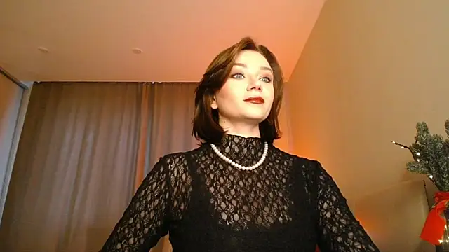 Snapshot of Shadow_Passion chatting on December 14, 2025, 7:14 am Shadow Passion online show from December 14, 2025, 7:14 am