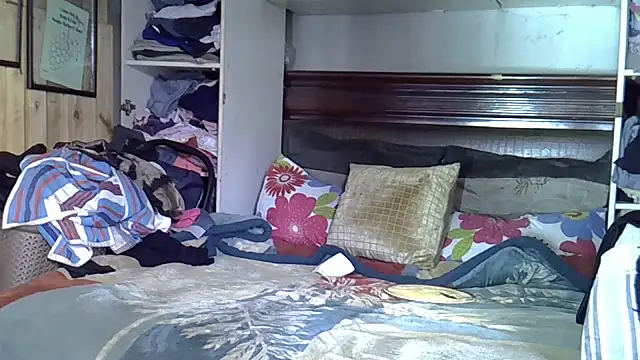 Snapshot of AddictiveAssCurves chatting on February 20, 2026, 7:21 am AddictiveAssCurves online show from February 20, 2026, 7:21 am