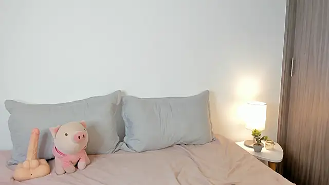 Kattycollinss1 online show from February 26, 2026, 1:49 am