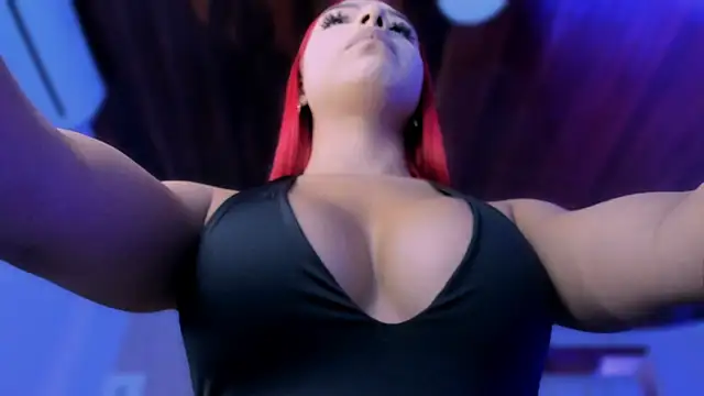 Snapshot of Emmily_Savage chatting on December 20, 2025, 11:46 am Emmily Savage online show from December 20, 2025, 11:46 am