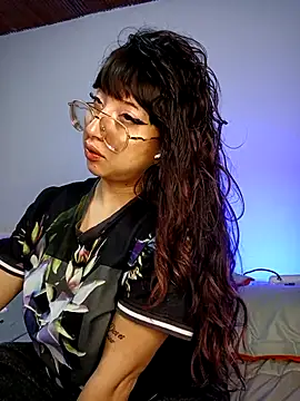 Snapshot of Piafisher1 chatting on November 13, 2025, 1:09 am Piafisher1 online show from November 13, 2025, 1:09 am