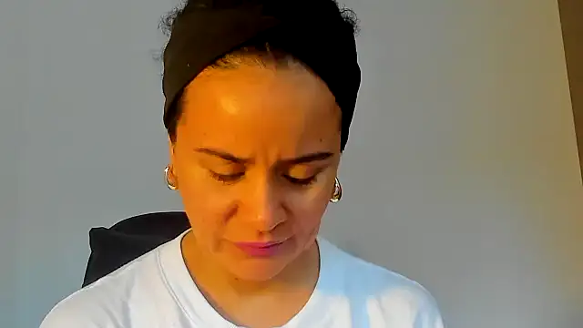 Snapshot of Sami_Hotie1 chatting on November 1, 2025, 10:03 pm Sami Hotie1 online show from November 1, 2025, 10:03 pm