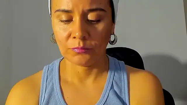 Snapshot of Sami_Hotie1 chatting on November 8, 2025, 9:29 pm Sami Hotie1 online show from November 8, 2025, 9:29 pm