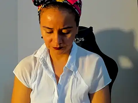 Snapshot of Sami_Hotie1 chatting on February 10, 2025, 9:04 pm Sami Hotie1 online show from February 10, 2025, 9:04 pm