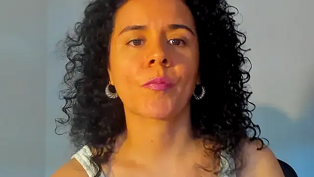 Snapshot of Sami_Hotie1 chatting on November 7, 2025, 9:19 pm Sami Hotie1 online show from November 7, 2025, 9:19 pm