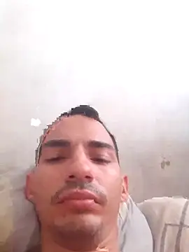 manuel202332 online show from December 30, 2024, 12:09 pm