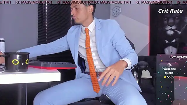 Snapshot of massimo_g chatting on November 11, 2025, 12:44 pm massimo g online show from November 11, 2025, 12:44 pm