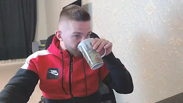 Marselle Laker online show from January 8, 2025, 10:06 pm