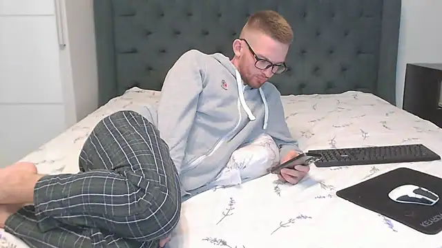 Marselle Laker online show from December 23, 2024, 9:59 am