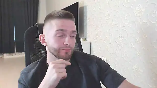 Marselle Laker online show from January 10, 2025, 8:29 am