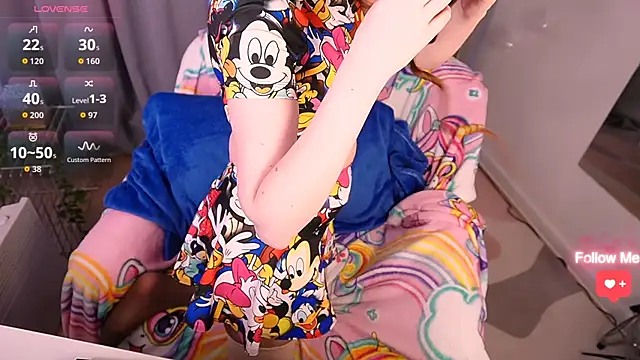 JannaVerdi  online show from April 1, 2026, 6:48 am