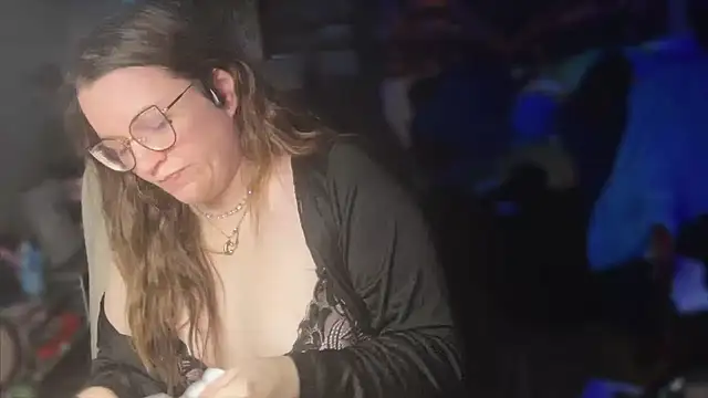 spunlikecottoncandy online show from September 16, 2025, 5:19 am