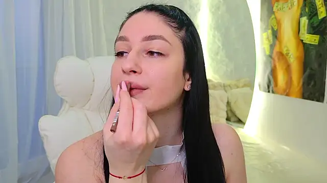 Snapshot of moniqque chatting on February 3, 2026, 6:00 am moniqque online show from February 3, 2026, 6:00 am