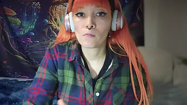 FRRANNKIE online show from November 23, 2025, 1:15 am