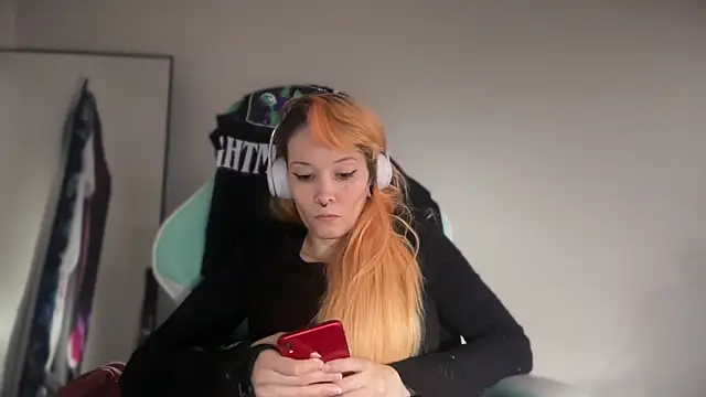 FRRANNKIE online show from February 20, 2026, 11:34 am