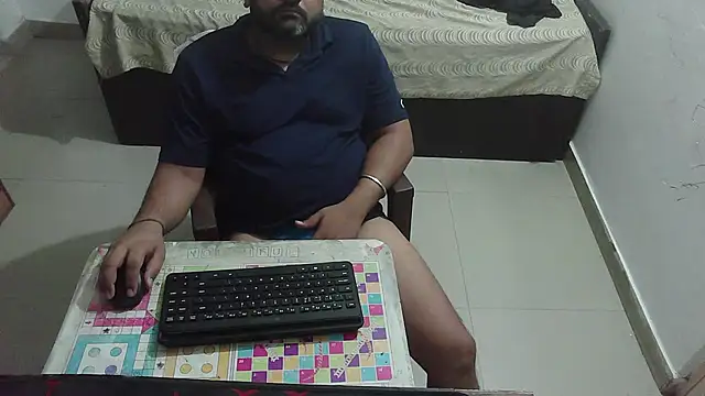 Snapshot of rentarob chatting on May 1, 2026, 5:40 pm rentarob online show from May 1, 2026, 5:40 pm