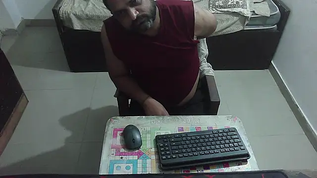 Snapshot of rentarob chatting on April 26, 2026, 5:10 pm rentarob online show from April 26, 2026, 5:10 pm