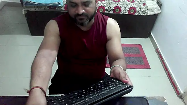 rentarob online show from March 9, 2026, 5:16 pm