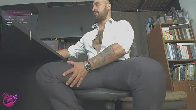 Leon 1234 online show from February 12, 2026, 4:18 pm