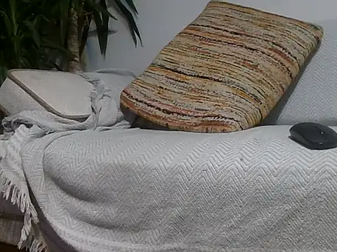 reslerkek31 online show from October 24, 2025, 8:41 pm