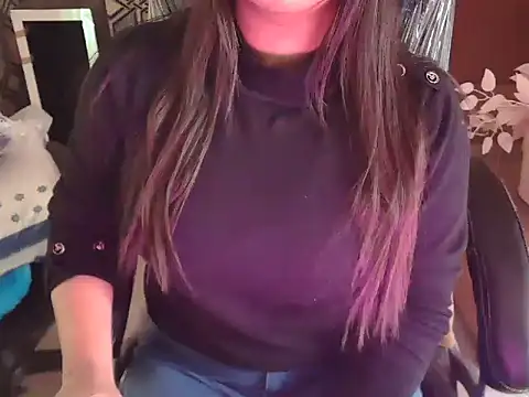 Snapshot of shivi_moto chatting on November 17, 2025, 4:38 am shivi moto online show from November 17, 2025, 4:38 am