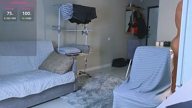 Snapshot of more__than__love chatting on January 19, 2026, 4:27 am more than love online show from January 19, 2026, 4:27 am