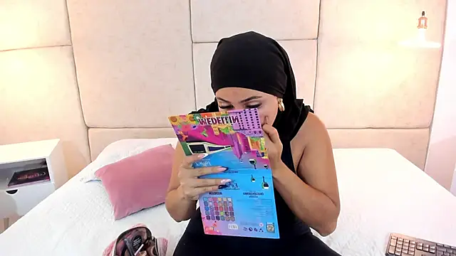 abby gibson online show from March 31, 2026, 7:27 pm